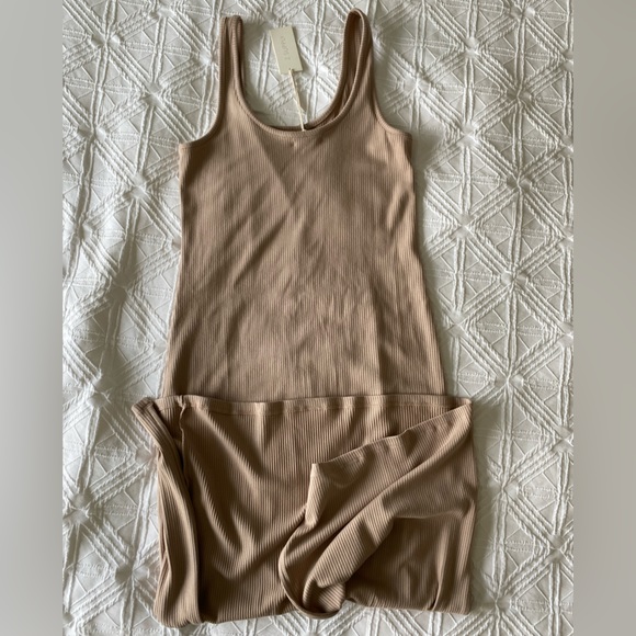 Z SUPPLY | Melina Rib Maxi Dress | NWT | Sz Medium - Picture 2 of 5